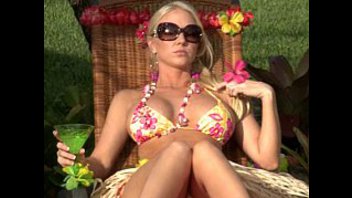 Секс видео гавайские лесбиянки