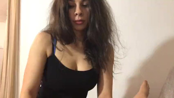 Русские радости семейной жизни  или борьба за диван