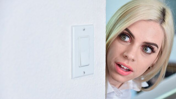 Парень для блондинок, зрелой и молодой - трах на троих