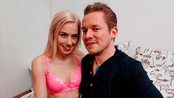 Соблазнительница хочет  член