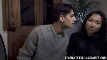 Минет  для нее и ебля  раком