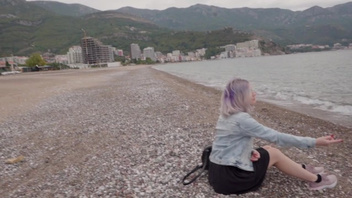 Снял  русскую девушку шлюшку и хорошенько ее  поебал