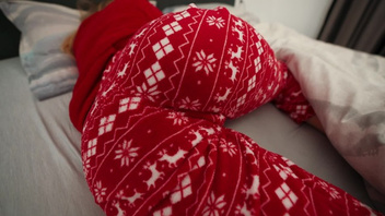 Сестричка спала, я ее затрахал