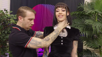 Жесткий глубокий отсос и отличный анал