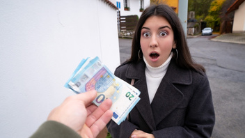 Заплатил шикарной девке за крутой трах