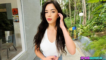 Брюнетка красотка умело трахается