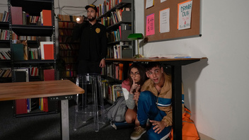 Красивая сучка Селина (Selina Bentz) отлично жарится