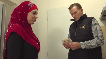 Мощно выебал горячую бабу