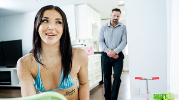 Тощая красивая самка отлично ебется