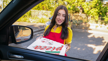 Развел красотку на мощную еблю