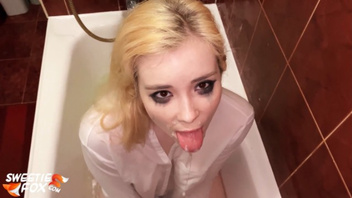 Горловой минет для рабочей сучки