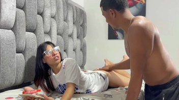 В мощном стиле натянул сводную сестру