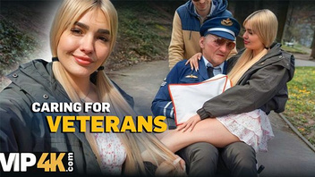 Старый мужик поебал красивую деваху