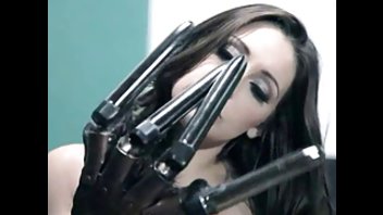 Перчатка нереальных удовольствий