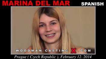 Привлекательную молоденькую девицу плотно поимели в попку