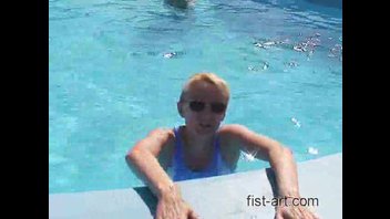 Валентина. Секс и фистинг на курорте.